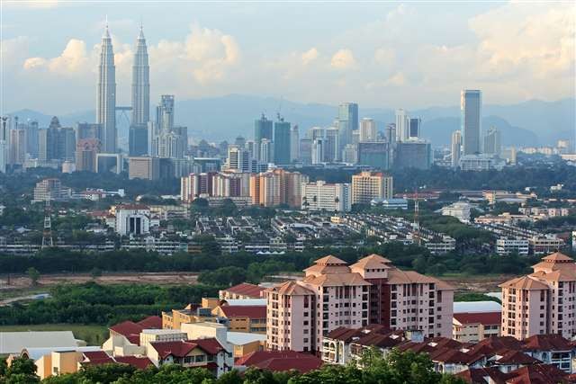 Abandoned Houses, Civil Servants Incur Losses Of More Than RM50 Million - CUEPACS